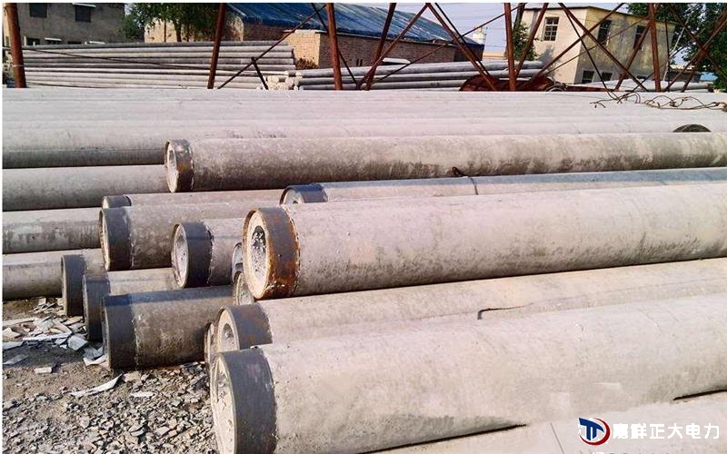 电线杆可选整杆，可断开增加法兰连接器，自身长短可随意定制，方便运输